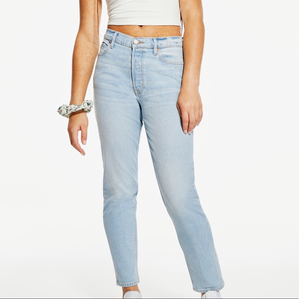 Aeropostale High-Rise Stretch Mom Jean
